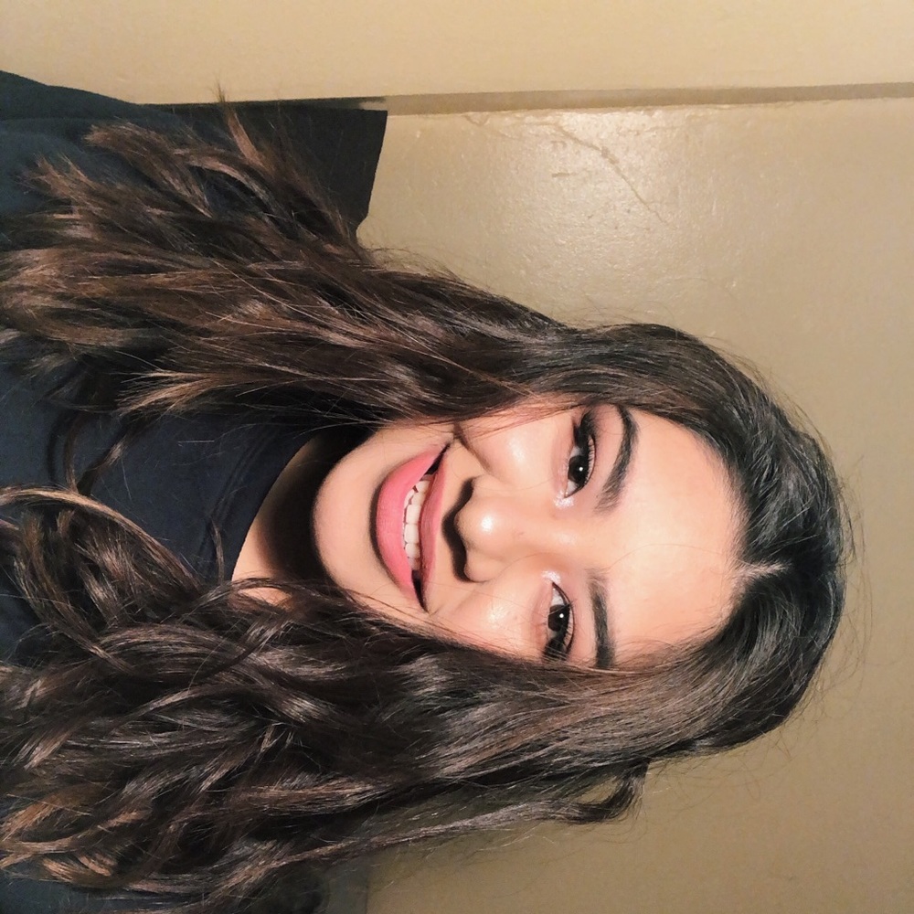 Meet your Posher, Lizbeth